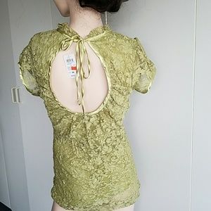 Green  lace top NWT